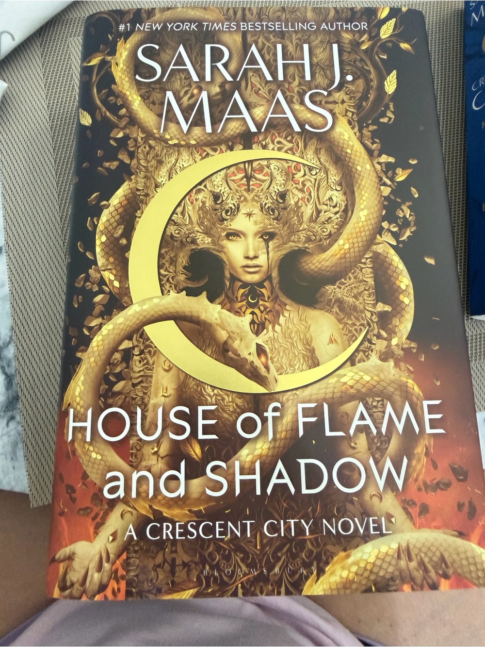 Sarah J. Maas House of Flame and Shadow Coffee Table Book Book 3